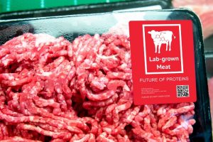 beef with lab grown label